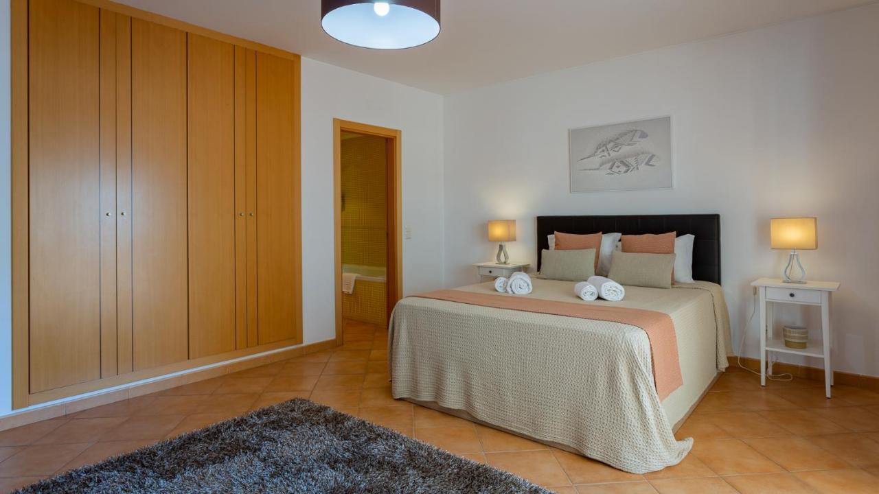 Magnificent 2bdr W/ Ac & Pool - 2min From - By Lovelystay * Armação de Pêra