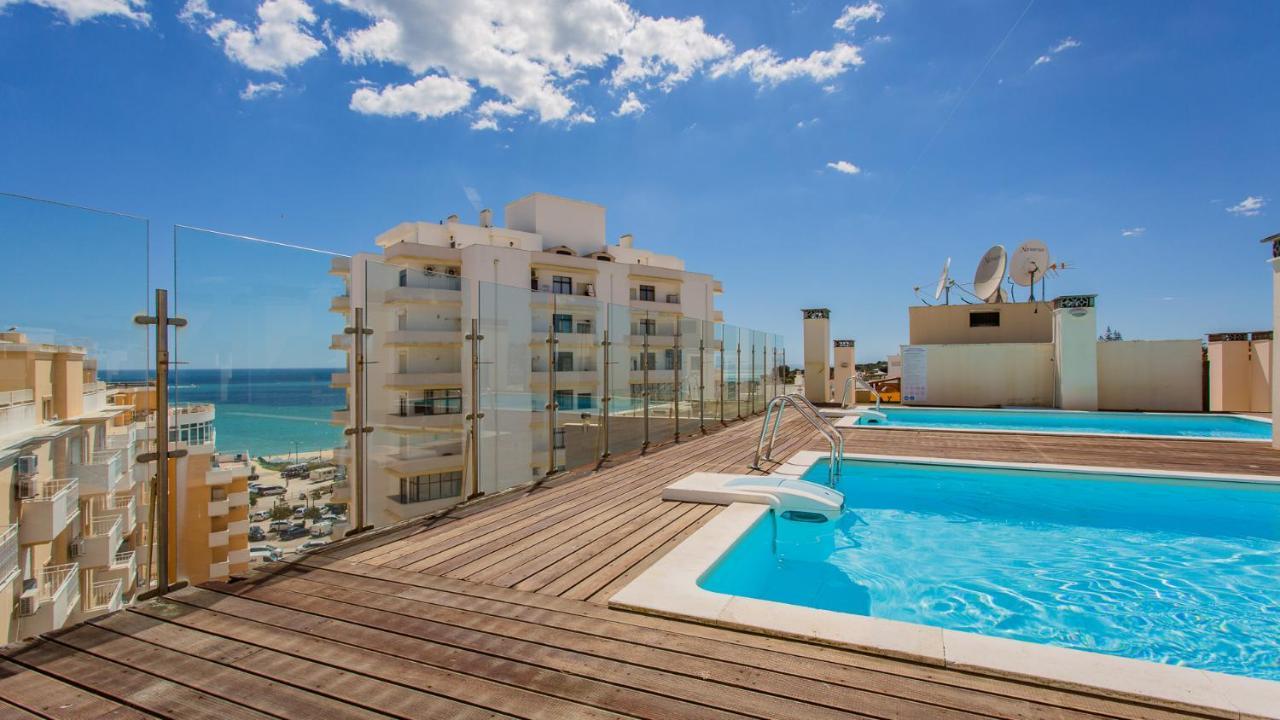 Magnificent 2bdr W/ Ac & Pool - 2min From - By Lovelystay Appartement