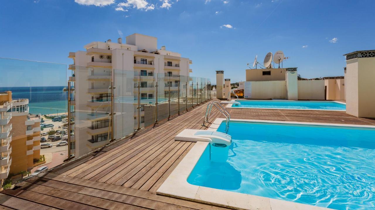 Apartment Magnificent 2bdr W/ Ac & Pool - 2min From - By Lovelystay *