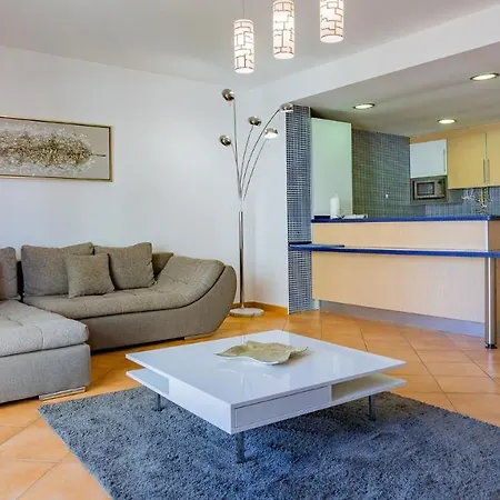 Magnificent 2Bdr Apartment W/ Ac & Pool - 2Min From Beach - By Lovelystay Armação de Pêra Esterno foto