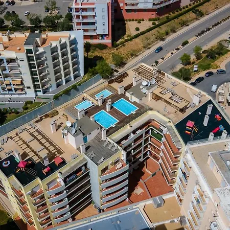 Magnificent 2Bdr Apartment W/ Ac & Pool - 2Min From Beach - By Lovelystay Armação de Pêra Esterno foto